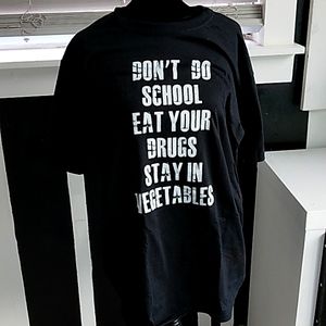 Large black tee shirt